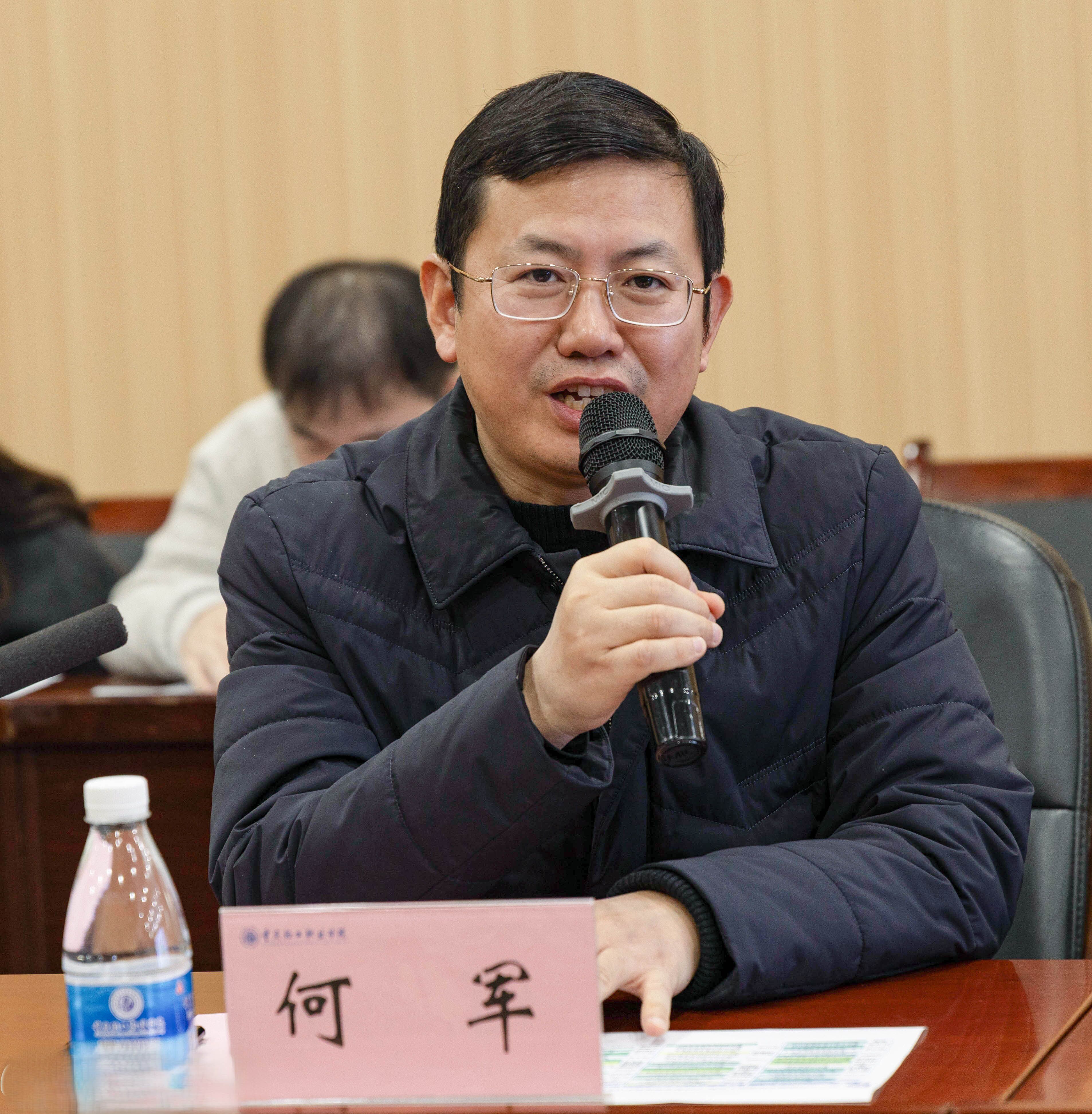 何军对2025年招生工作给予了肯定